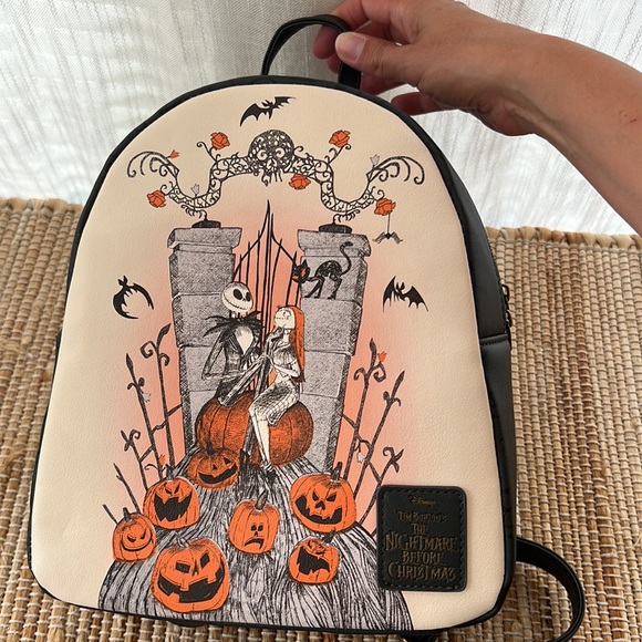 ??? Disney nightmare before Christmas loungefly bag Jack & Sally pumpkin main image 8